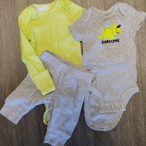 Carter's 3 piece set
